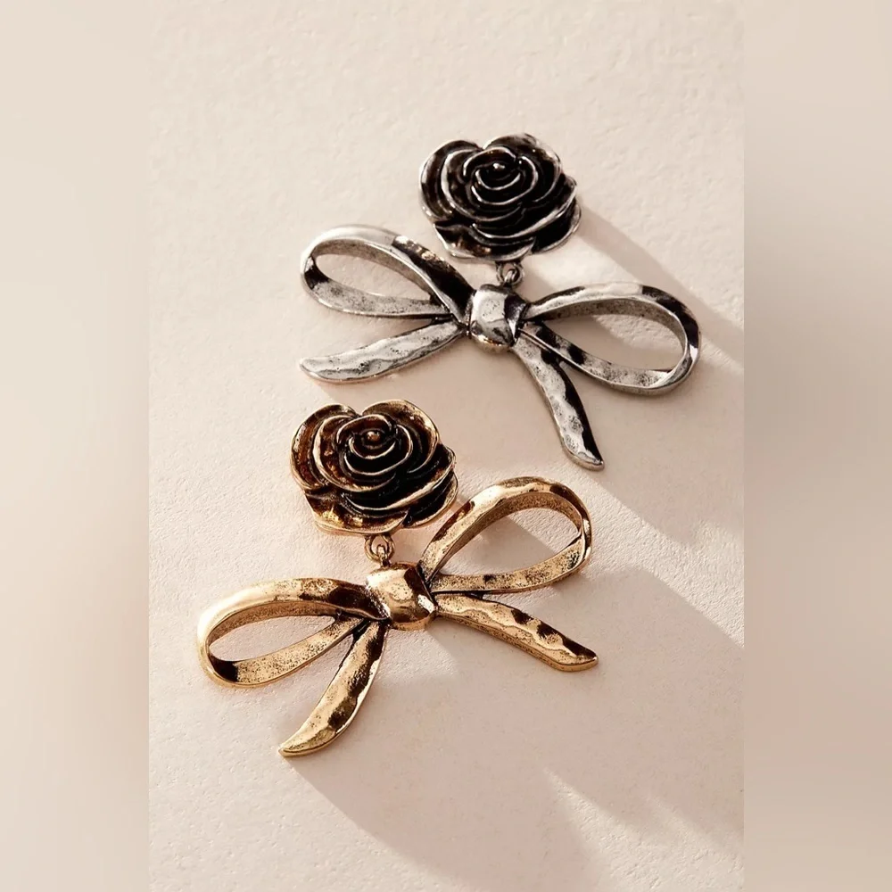 ❄️ Free People | Rosie Brooch Silver Rose
